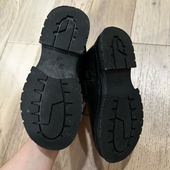 Leather Waterproof Boots - Picture 4 of 4